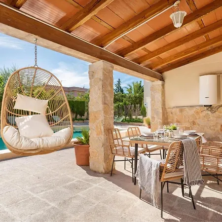 Villa Santa Lucia *